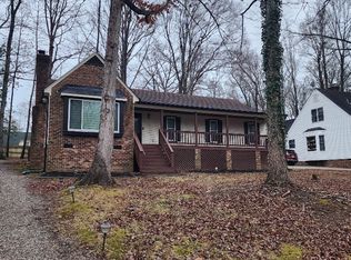 7561 Valencia Rd, Chesterfield, VA 23832