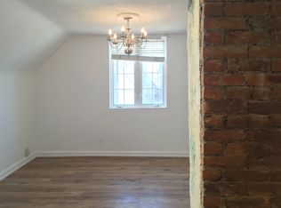 2097 Dufferin St FLOOR 2, Toronto, ON M6E 3R3
