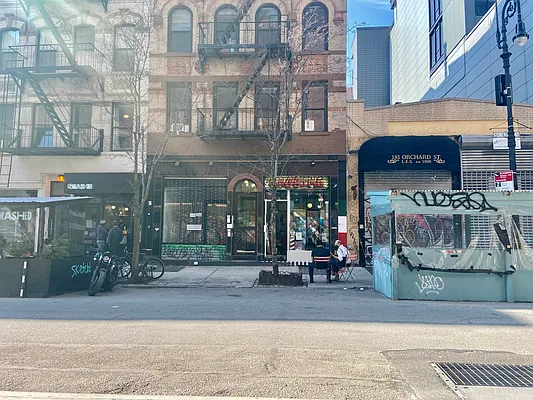 Rented by J Misrahi Realty Corp | media 9