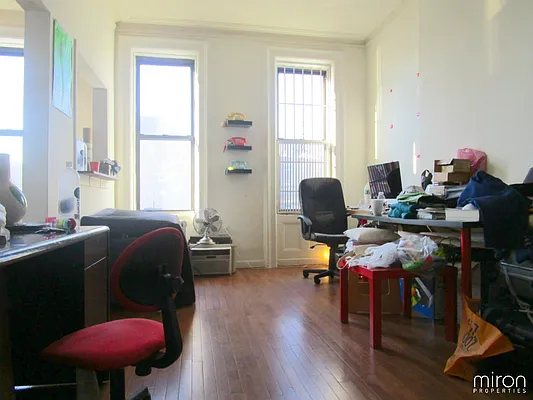 Rented by Miron Properties | media 19