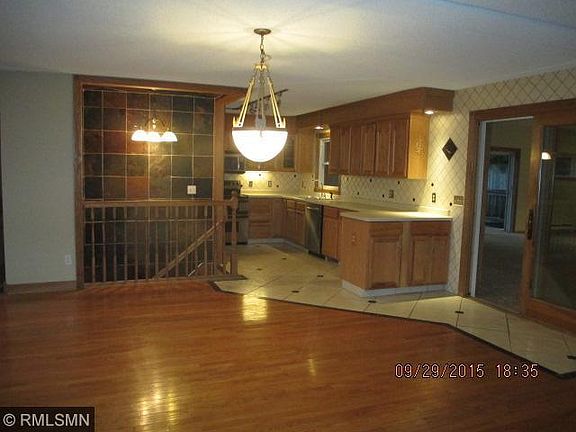 5th image of 4101 Jersey Ave N