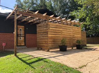 74 Crescent Dr, Columbus, MS 39705