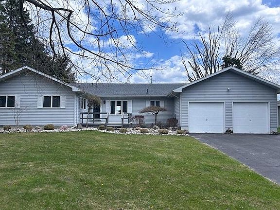 5th image of 5746 N Ridge Rd