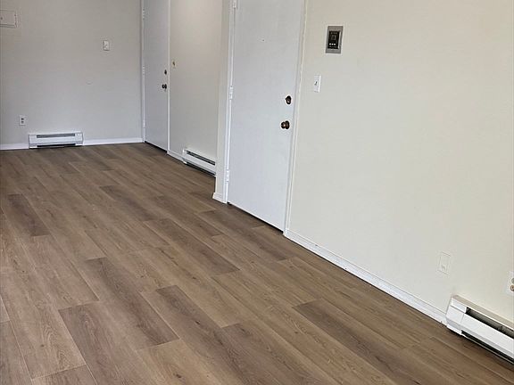 3rd image of 80 Damon Rd APT 8201