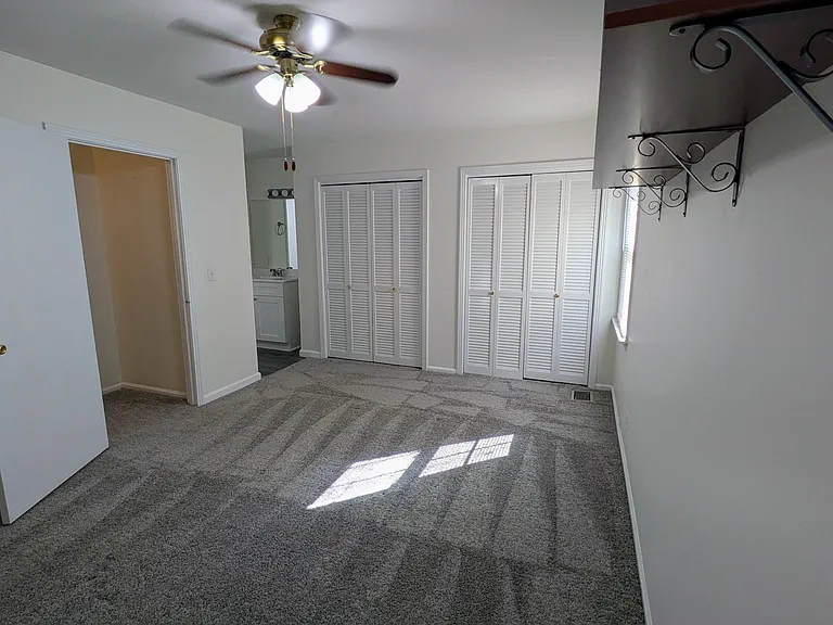 510 Basswood Ave #4 — Photo 24