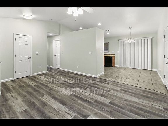 3rd image of 1410 Parker Ave