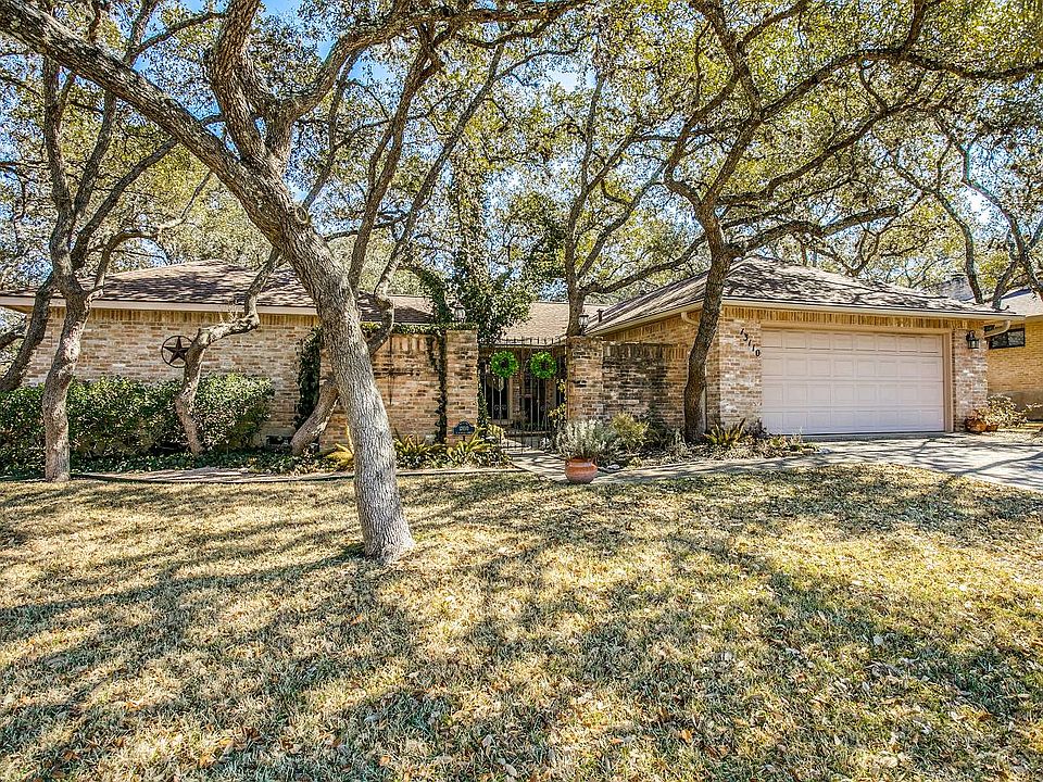 1st image of 13110 N Hunters Cir