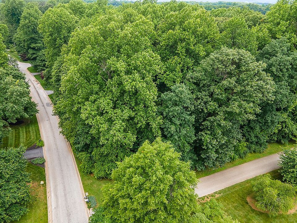 1st image of 2520 Chestnut Woods Ct