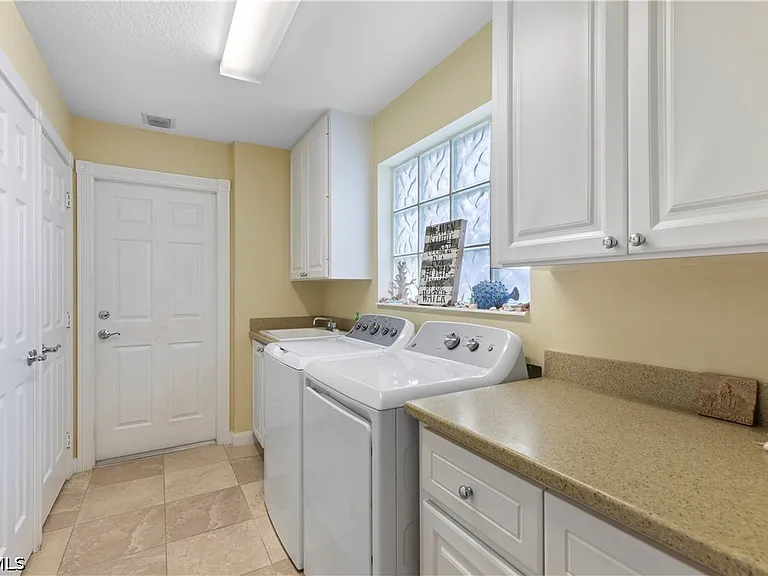 15382 Queen Angel Way — Photo 21