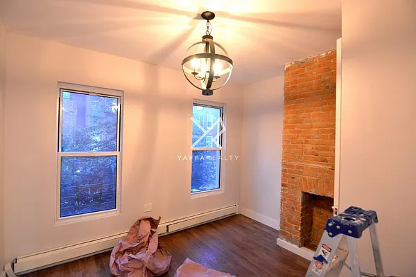 Rented by Yaffa Realty LLC | media 27