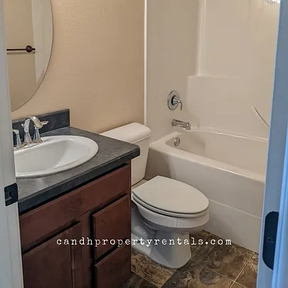 629 Presidents Pl #1 — Photo 7