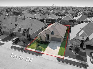 816 Layla Dr, Fate, TX 75087