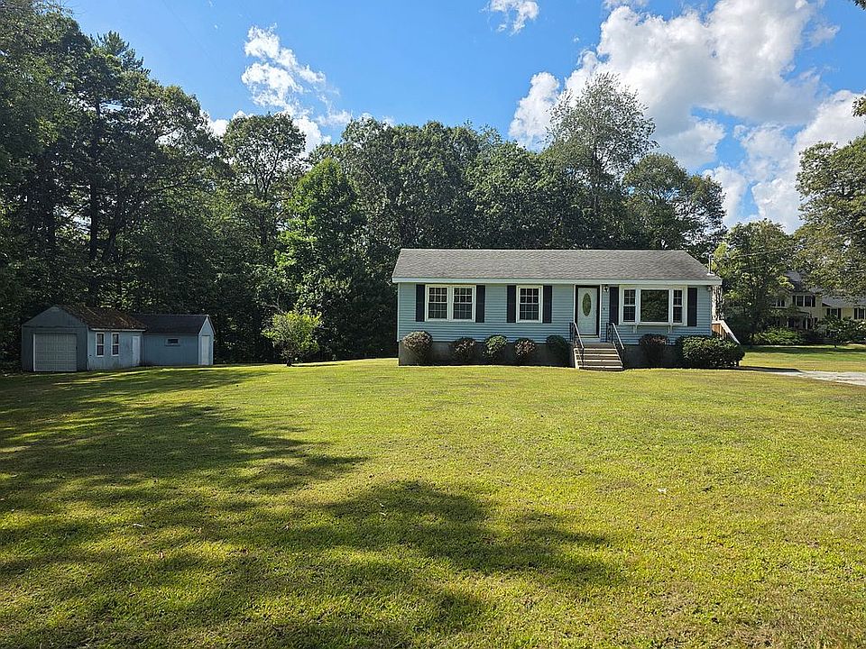 Large Front yard. 