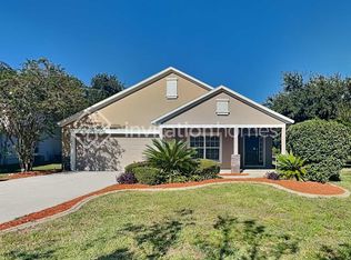 195 Dakota Ave, Groveland, FL 34736