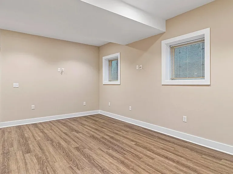 303 Hamilton Ave #E — Photo 7