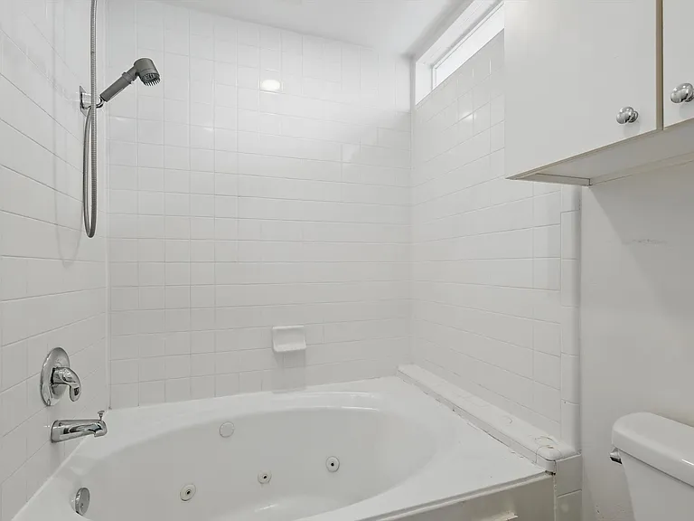 2200 N Peak St — Photo 13
