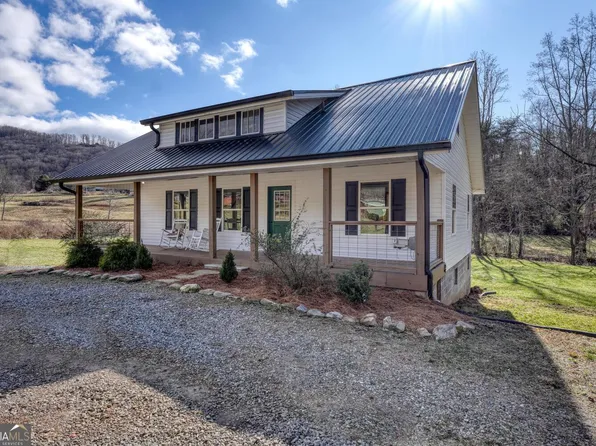 734 Bell Creek Rd, Hiawassee, GA 30546