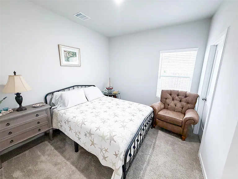 130 Alset Dr — Photo 8
