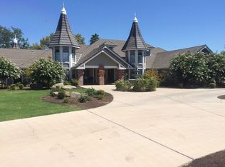 7158 N Maine Ave, Clovis, CA