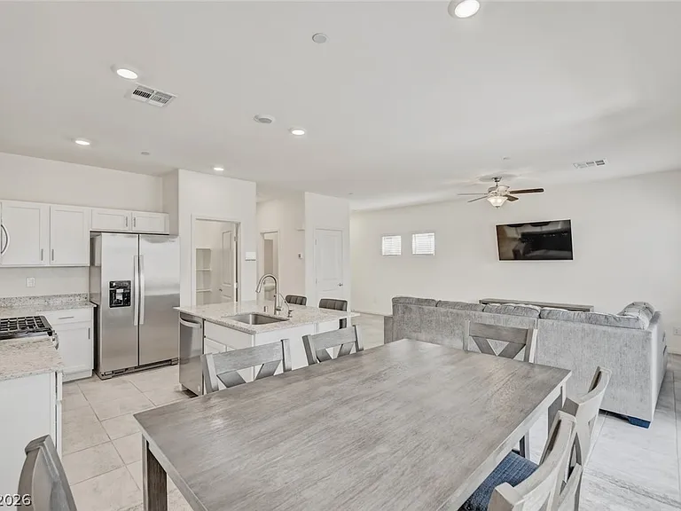 498 Canary Song Dr — Photo 6