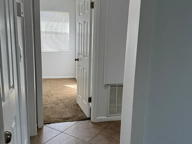 Bed/Bath hallway