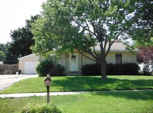 10615 Phillip Dr, Huntley, IL 60142