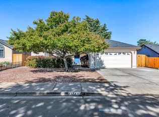 1744 Sandpiper Dr, Medford, OR 97501