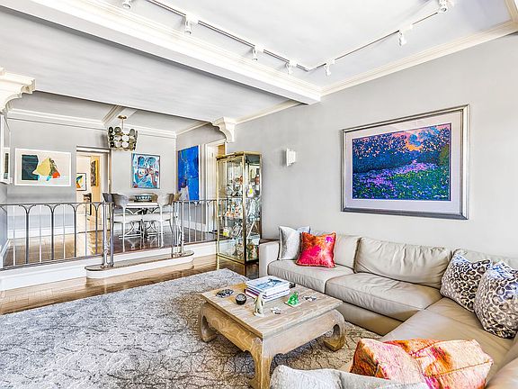 3rd image of 200 W 86th St APT 17D
