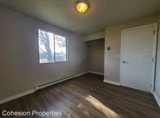526 Broadway Ave #10625500, Meridian, ID 83642