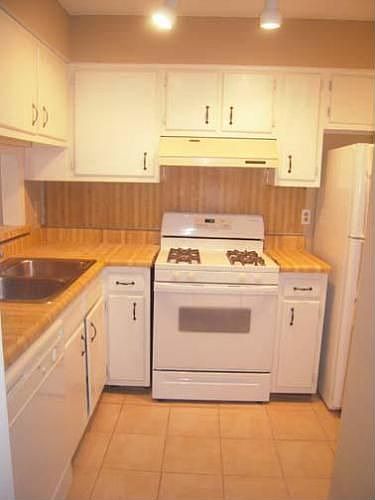 2nd image of 2614 Dorian Dr APT D
