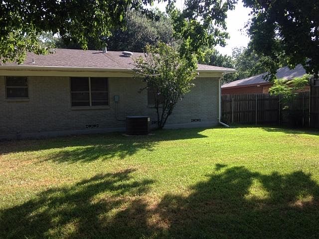 2nd image of 707 Eulalia Dr