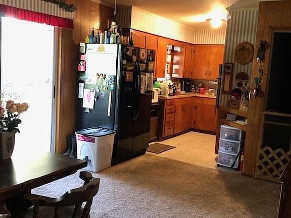 2nd image of 228 Sugar Ln
