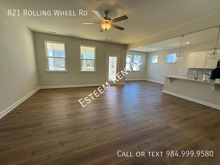 821 Rolling Wheel Rd — Photo 9