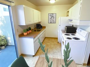 Bascom Holiday Apartments, San Jose, CA 95128