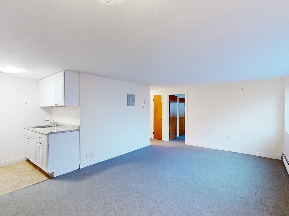 1st image of 191 W Wyoming Ave #4