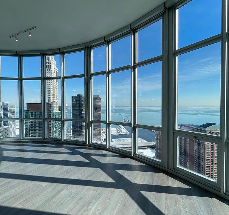 1st image of 455 N Park Dr #4605