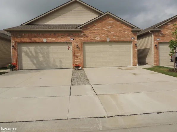 30013 Camden Cir, Chesterfield, MI 48051