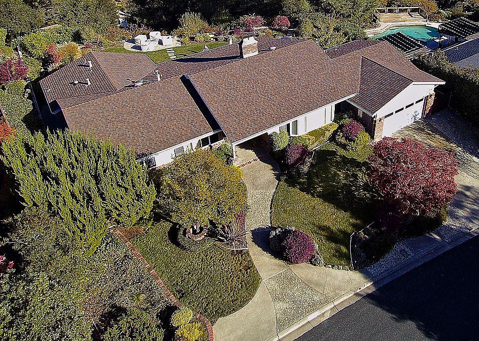 1st image of 114 Warfield Dr