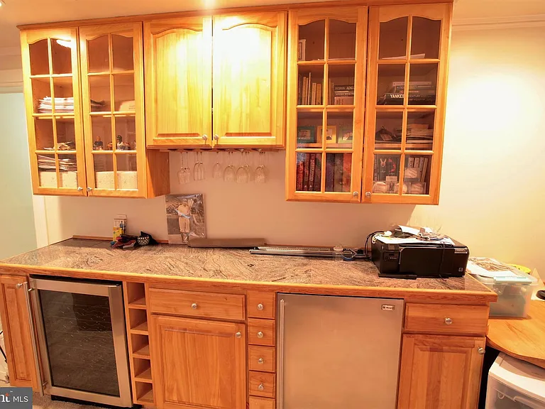 1724 Dana St — Photo 17
