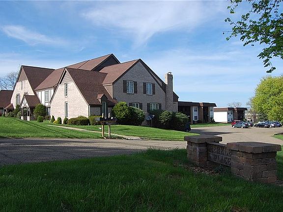 3rd image of 4301 Earl Dr APT A2