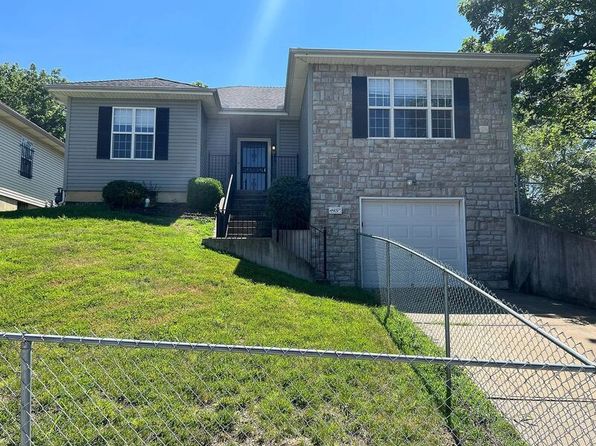 4437 Woodland Ave