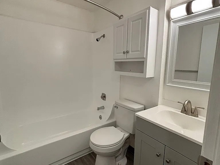 3559 SE Milwaukie Ave — Photo 5