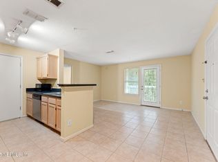 7701 Timberlin Park Blvd APT 826, Jacksonville, FL 32256