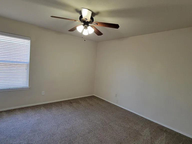 12729 Northern Pine Dr — Photo 8