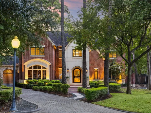 918 Huntington Cv, Houston, TX 77063