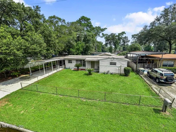 8837 Atter Ln, Jacksonville, FL 32216