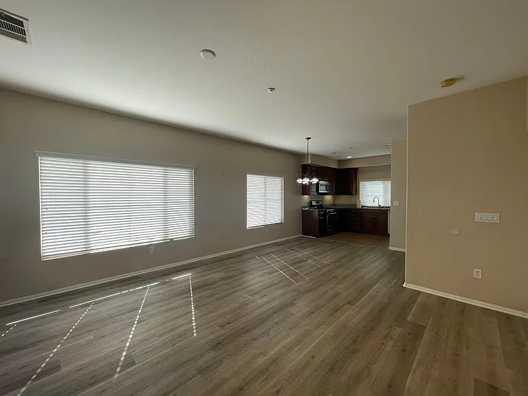 3818 Carrotwood St — Photo 2