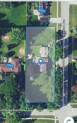 3rd image of 6870 Center Ave