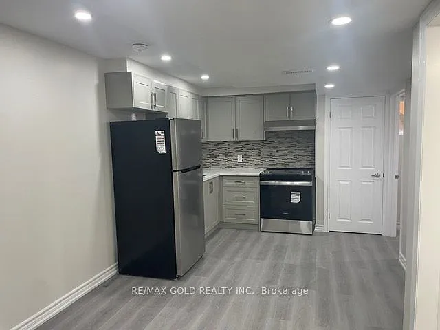 48 Andress Way #BASEMENT — Photo 3
