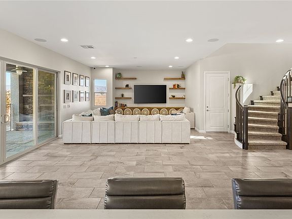4th image of 4081 Turquoise Falls St